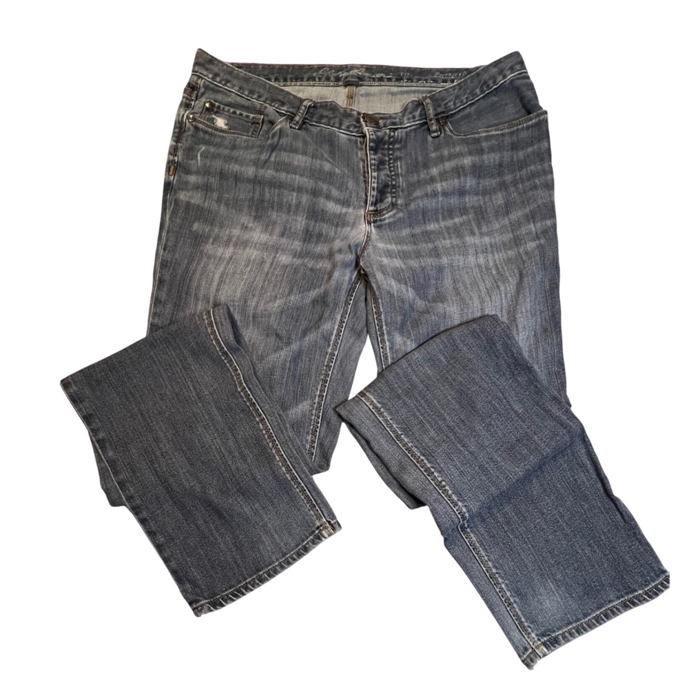 Eddie Bauer Denim Jeans Womens 10 Blue Distressed Relaxed Fit Casual Pants